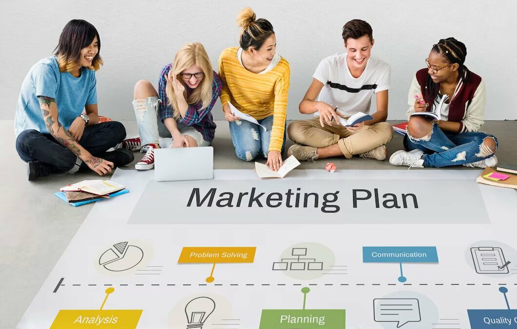 Plan de marketing: Cómo crearlo en 5 pasos clave